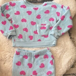 Kate Mack 4T Cozy Light Blue Fuzzy Pullover & Shorts Set with Pink Hearts